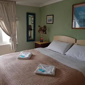 https://alston-house-hotel.brighton-hotels-england.com